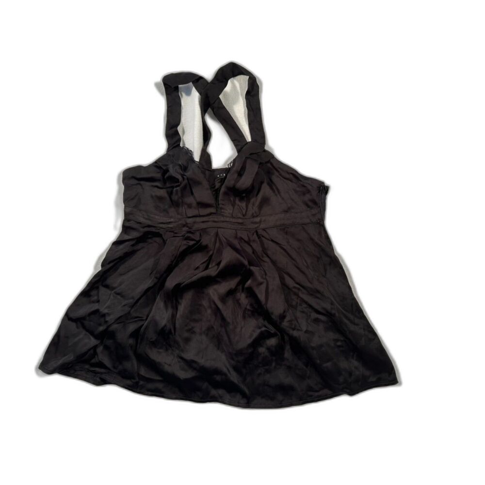 Stunning and classy black top from United Colors of Benetton